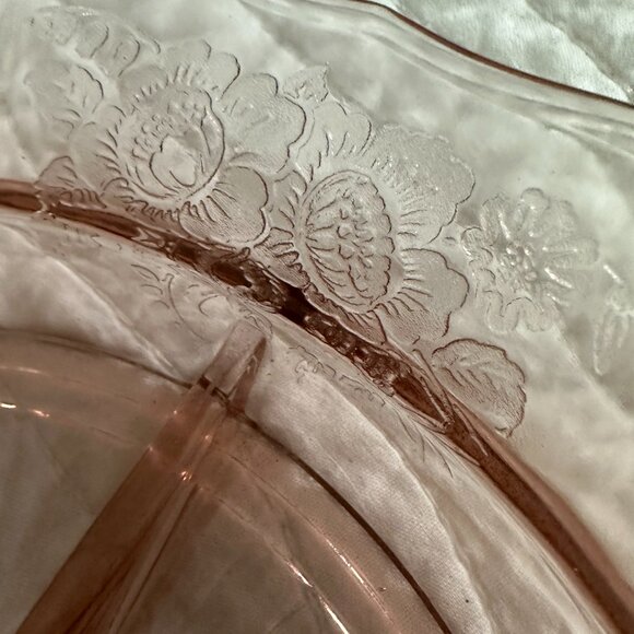 Anchor Hocking Mayfair Pink Depression Glass 4 section 2 handle Serving Platter - Picture 5 of 5
